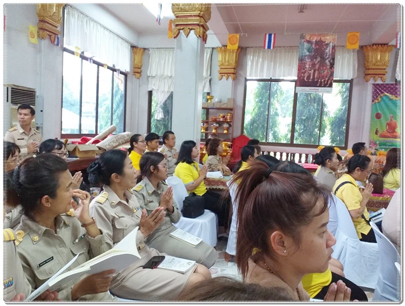 ﻿กรมบังคับคดีร่วมพิธีเจริญพระพุทธมนต์ ถวายพระพรชัยมงคลเฉลิมพระเกียรติ เนื่องในโอกาสมหามงคลพระราชพิธีบรมราชาภิเษก พุทธศักราช 2562 ณ จังหวัดจันทบุรี และจังหวัดนครสวรรค์ 